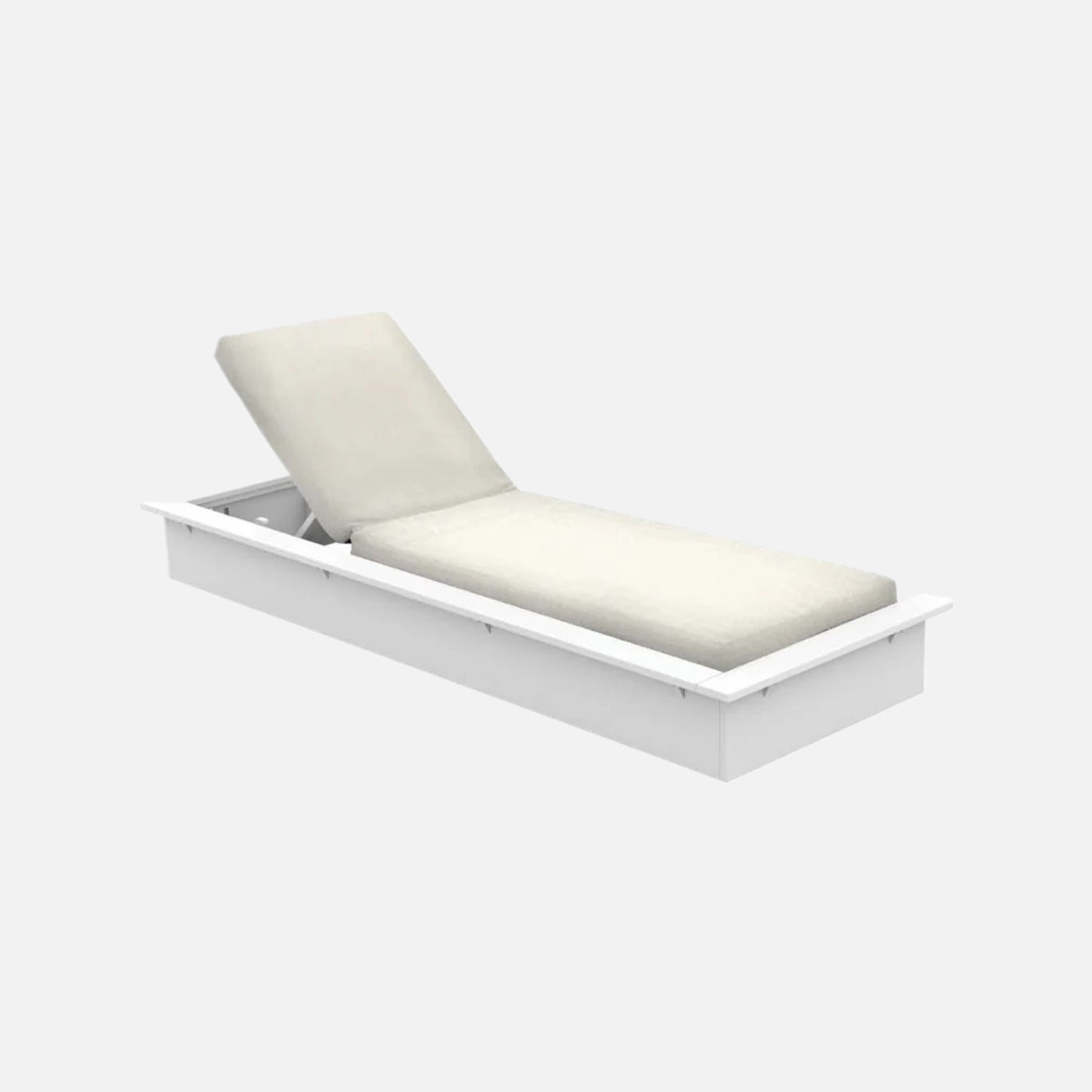 Ledge lounger echo chaise